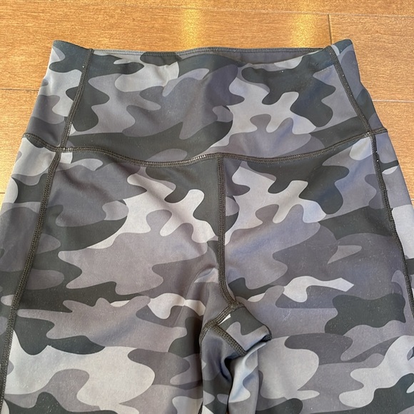 Lole Black Cameo stretch pants - Picture 2 of 6